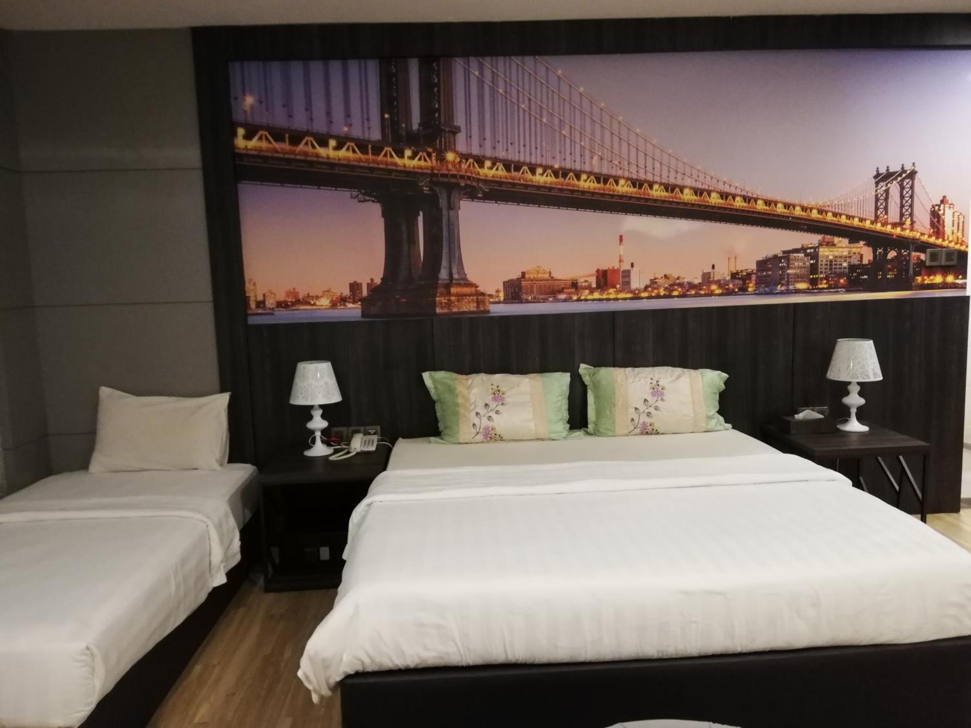 Ease Hotel Kota Kinabalu Bagian luar foto